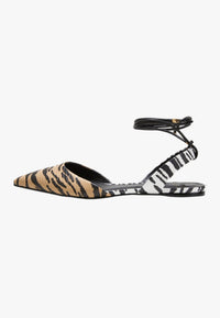 womens animal print flat sandals trendy summer footwear