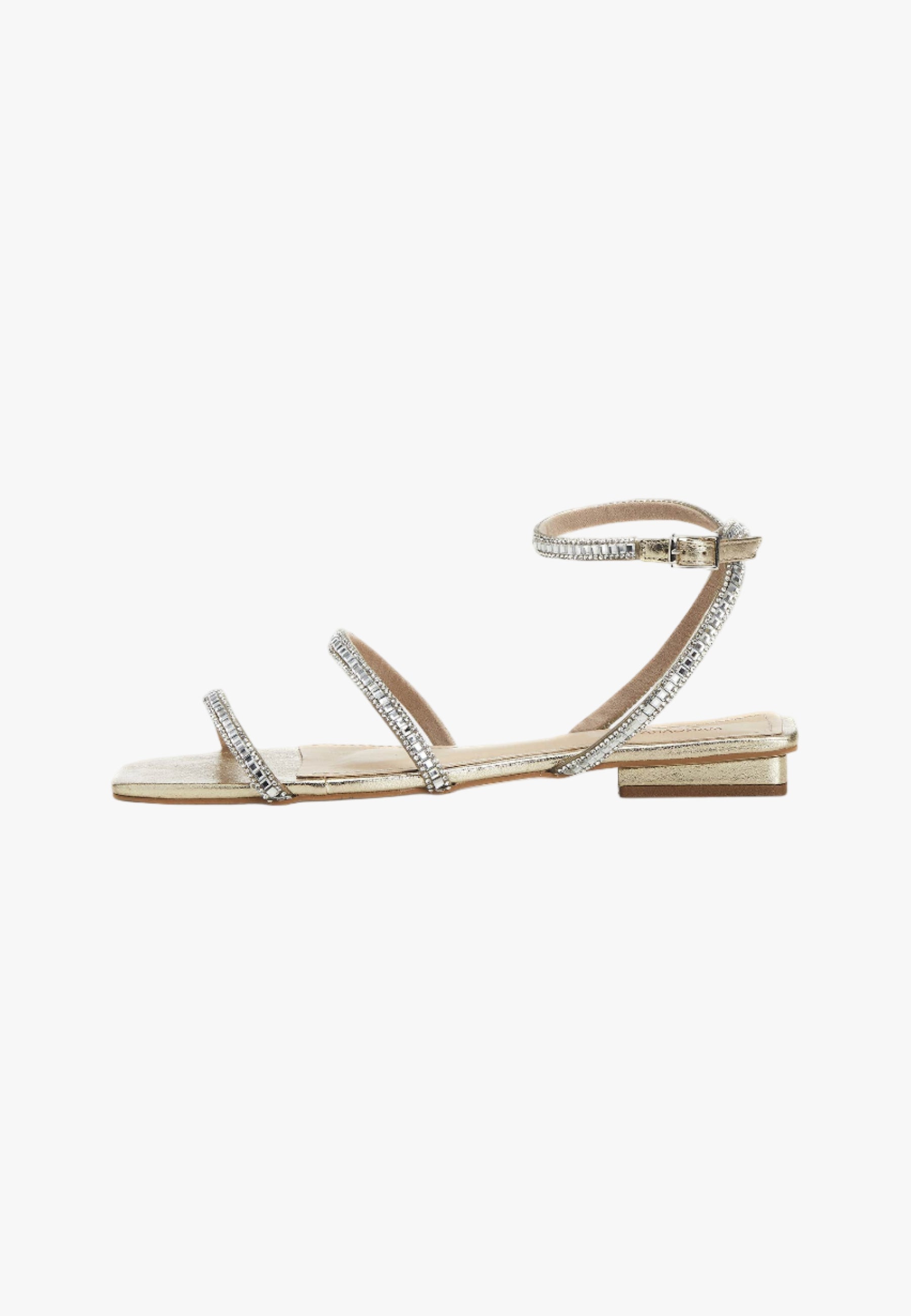 Summer Sandals With Straps