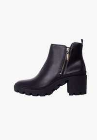 womens stylish ankle boots fashionable winter footwear