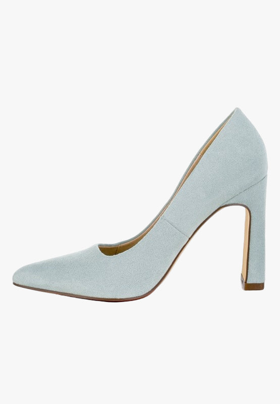 Uboa Slim Block Heel Pumps