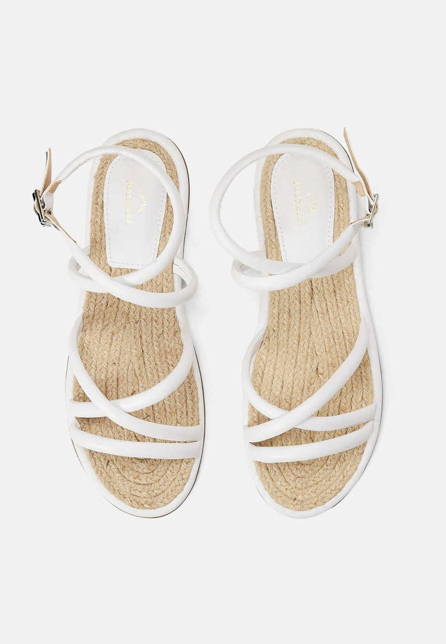 mangara angico leather sandals side view for women casual wear
