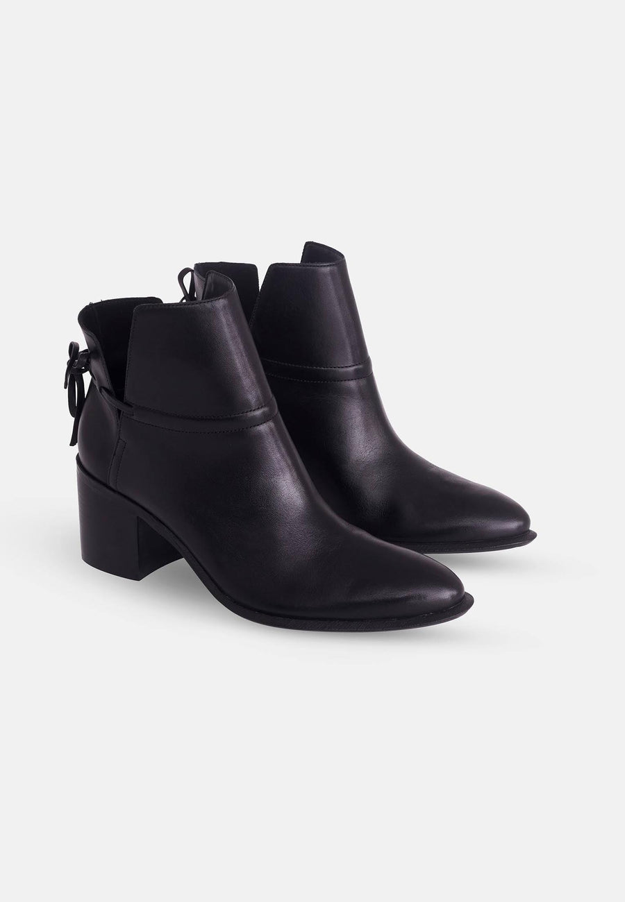 Women’s Block Heel Booties
