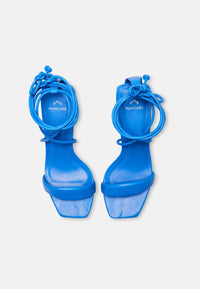 strappy sandal heels for women evening wear outfit
