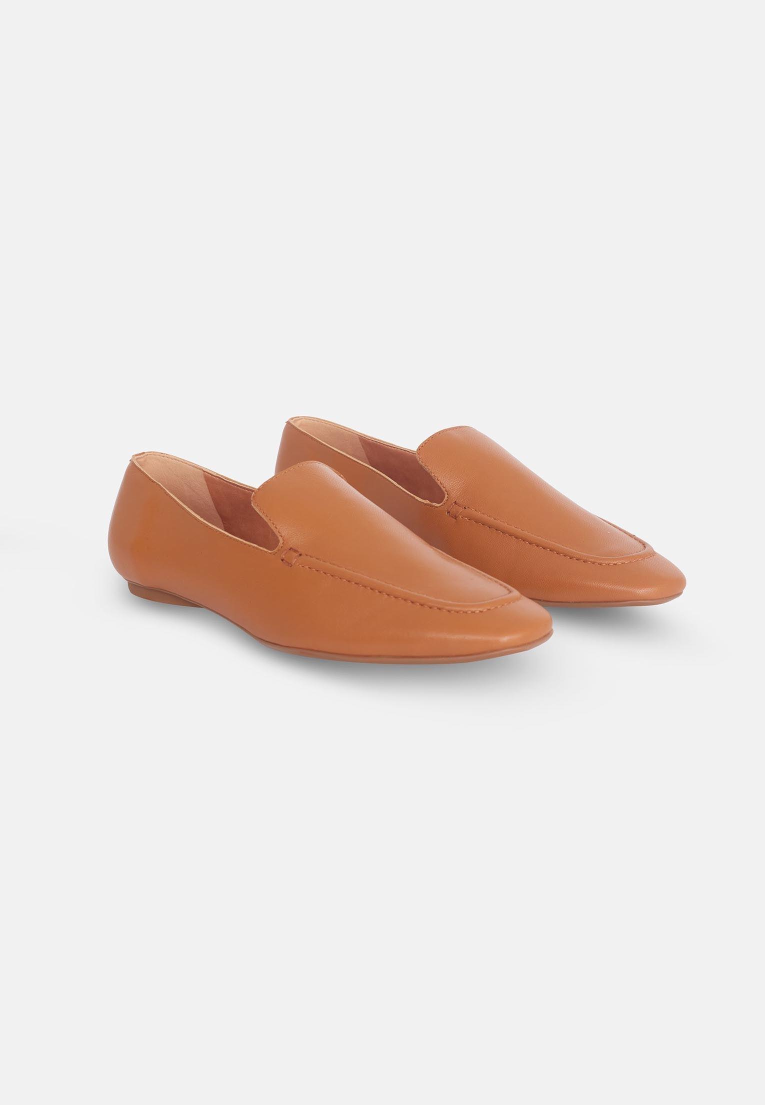 Clusia Women's Brown Loafers