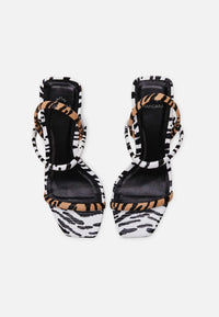 animal print sandals side view 6.5cm block heel design
